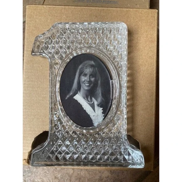 Vtg Avon‎ You're Number One Crystal Photo Frame Open Box 5.75