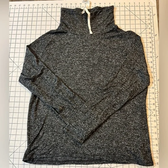 J. Crew Men’s Size XL Dark Grey Drawstring Turtleneck‎