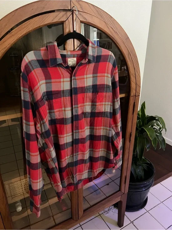 Men’s Plaid Flannel J. Crew Red and Navy Casual