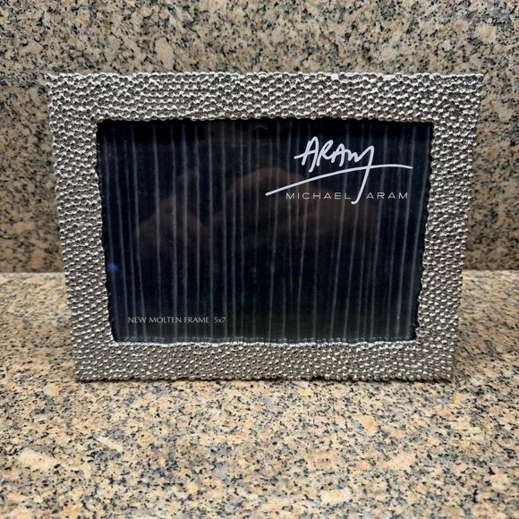 Michael Aram New Molten Picture Photo Frame 5x7 Silver Beaded Tabletop Decor