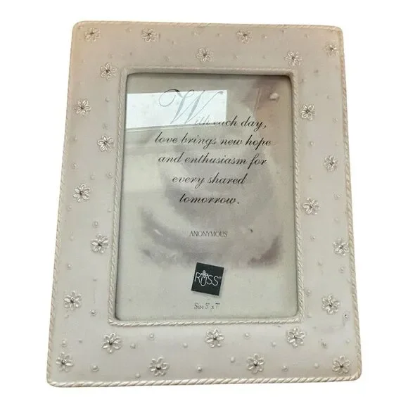 Russ Berrie White Daisy Picture Frame 5x7 Vintage Wedding Anniversary ShabbyChic
