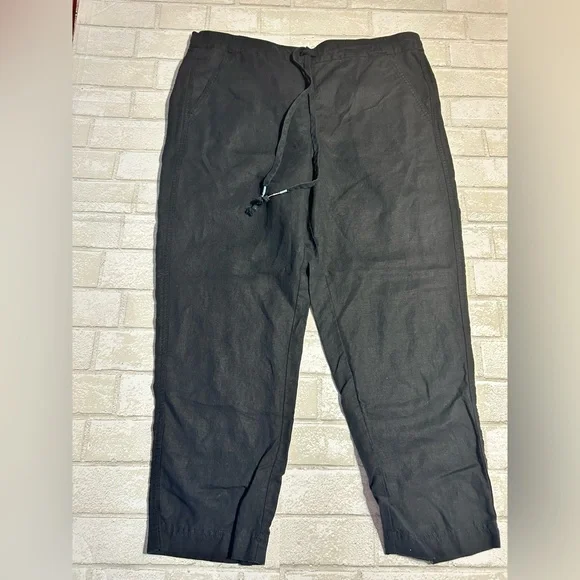 J. Crew Woman’s Linen Cropped Pants
