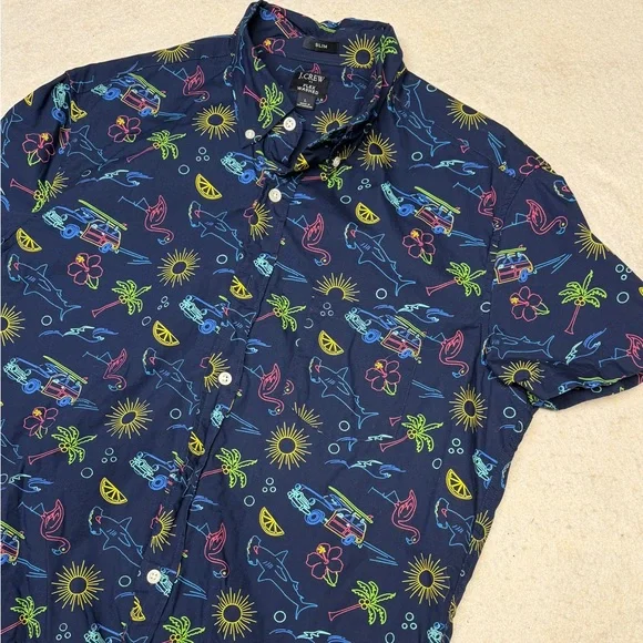 NWOT J. Crew Men’s L Navy Surf‎ Beach AOP Short Sleeve Slim Flex Button Down