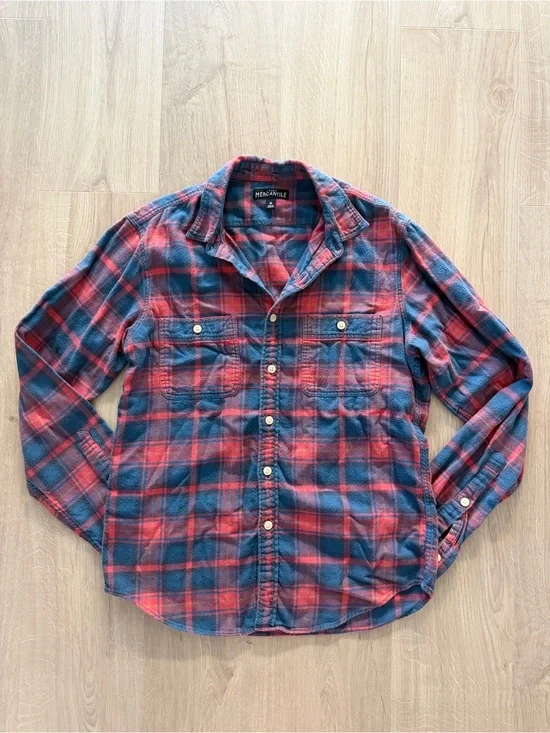J. Crew Red and Navy Plaid Flannel Button-Up Shirt Sz Medium