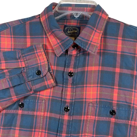 J. Crew Button Down Shirt Men Large Red Blue Plaid Flannel Long Sleeve Pockets