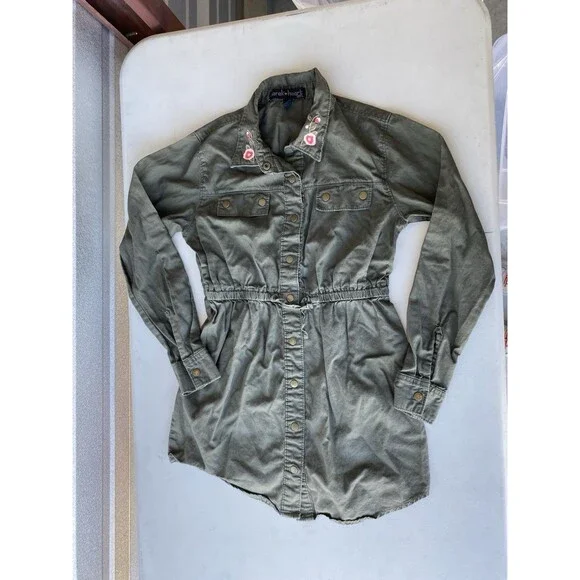Derek Heart Girl M Olive Green Shirt Dress Embroidered Floral Utility Jacket