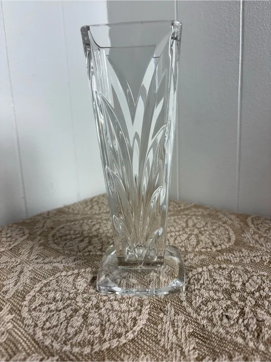Vintage Shannon lead vase