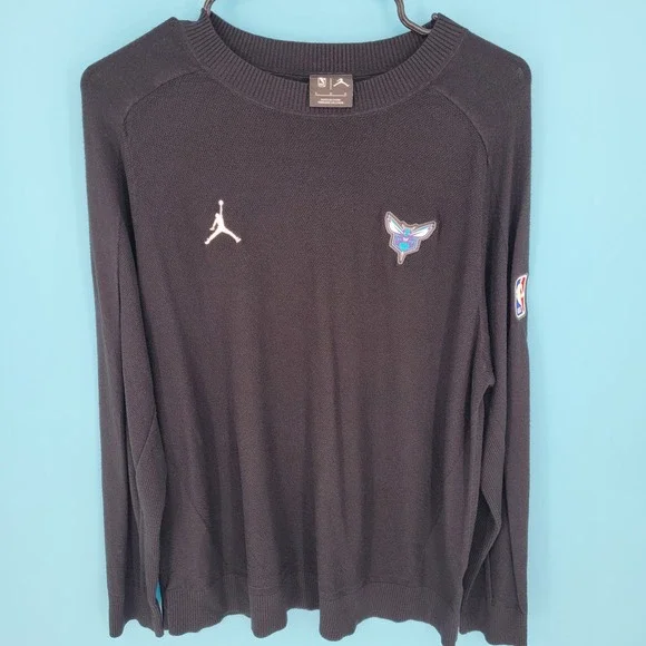 Rare Jordan NBA Charlotte Hornets Mens Large Black Knit Crewneck Sweater