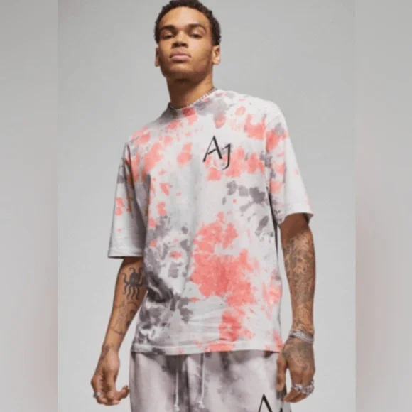 Men’s‎ Air Jordan DNA 85’ Tshirt Size Small