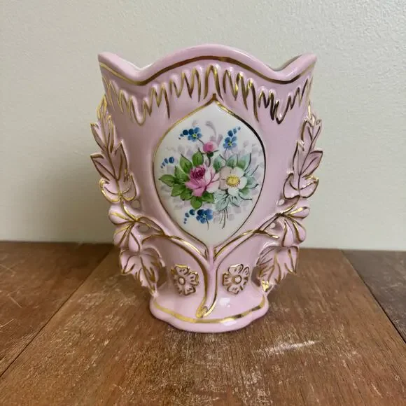 Vintage Osborne Bone China hand painted 22K‎ Gold accent Floral Pink Vase