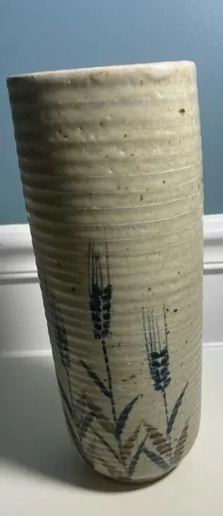Vintage  Tan Speckled Mid Century Hand Made Pottery Vase  with wheat flowers