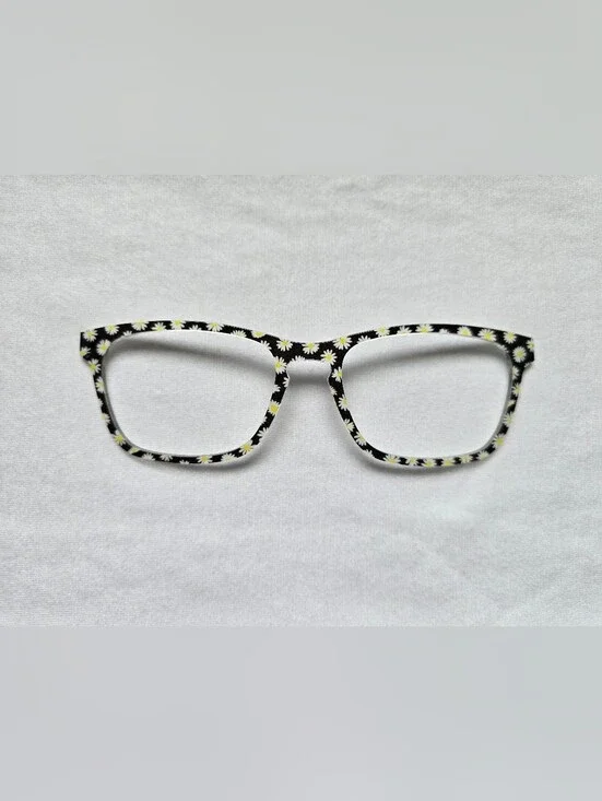 The Black Daisy Casper