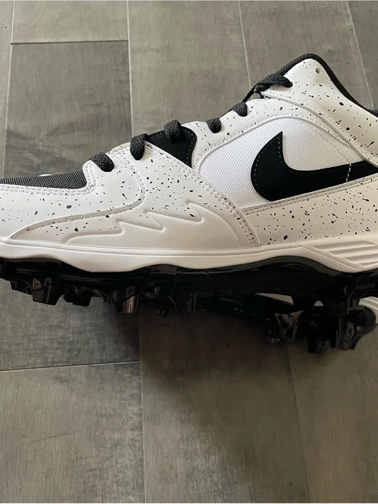 Men’s Air Jordan Stadium 90 Low TD Football Cleats size 12
