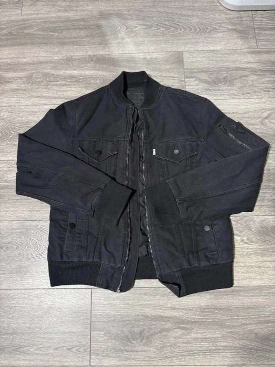 Levi Men's Black Bomber Jacket - Classic Everyday Outerwear