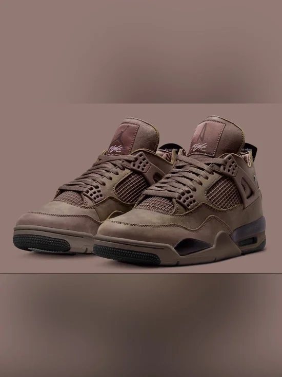 Air Jordan 4 Retro OG x A Ma Maniére