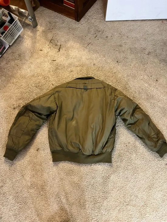 Men's Olive Green Bomber Jacket - Classic Military Style