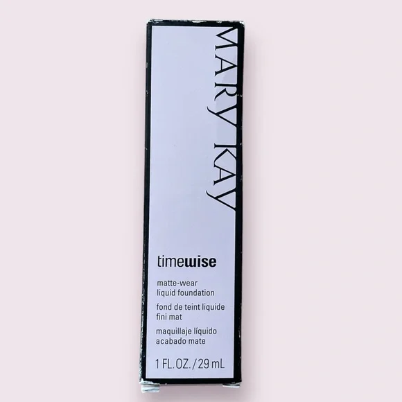 Mary Kay TimeWise Luminous-Wear Liquid Foundation for Normal/Dry Skin Ivory 6