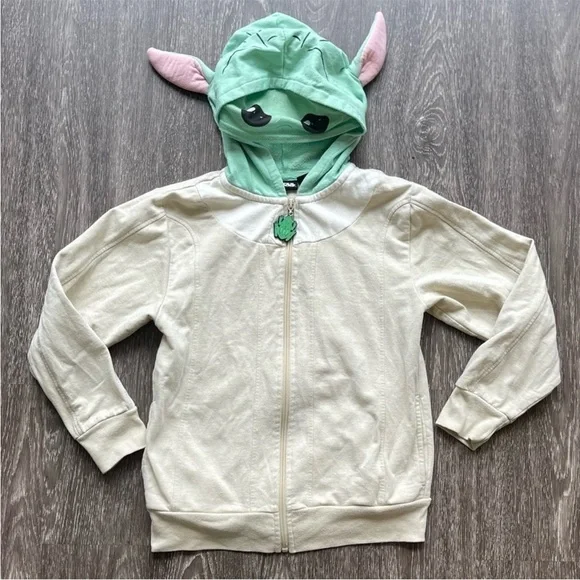 Star‎ Wars baby Yoda hoodie