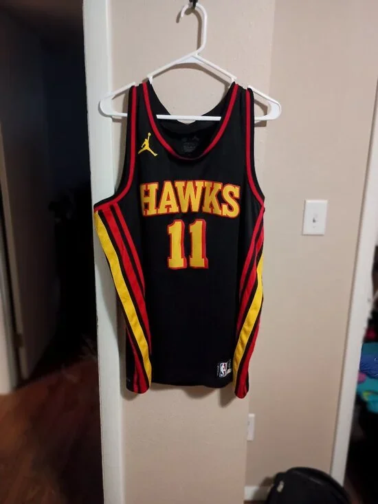 Atlanta Hawks #11 Trae Young Jordan Statesman Swingman Jersey Size Large