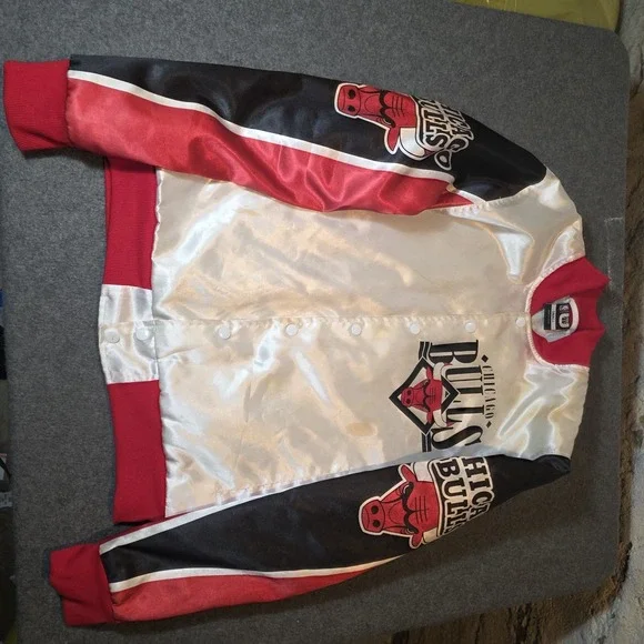 NBA Chicago Bulls Bomber Jacket Men Button Up Satin  All Over Print Small F1