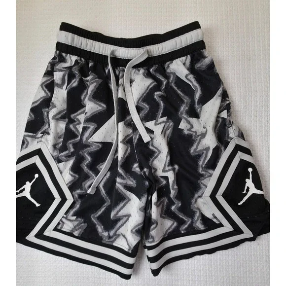Jordan Basketball Shorts Mens Small Black Grey  Diamond Dri-FIT