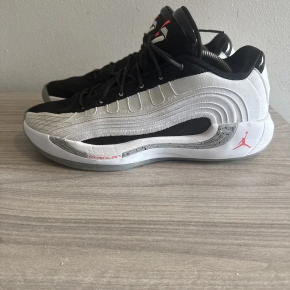 Jordan Luka 4 White Cement HF0823-101 Men's Basketball Shoes White Black Sz 11.5
