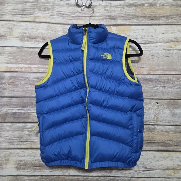 North Face Boys Kids 550 Puffer Vest Reversible Blue Plaid Size Medium 10/12