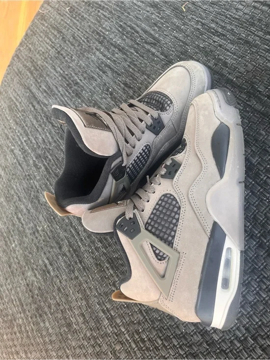 Jordan Men's Suede Retro Sneakers in Grey and Black