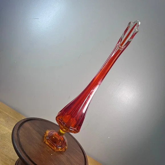 Vtg Viking Epic Column Swung Vase Amberina Orange Glows MCM 19.75