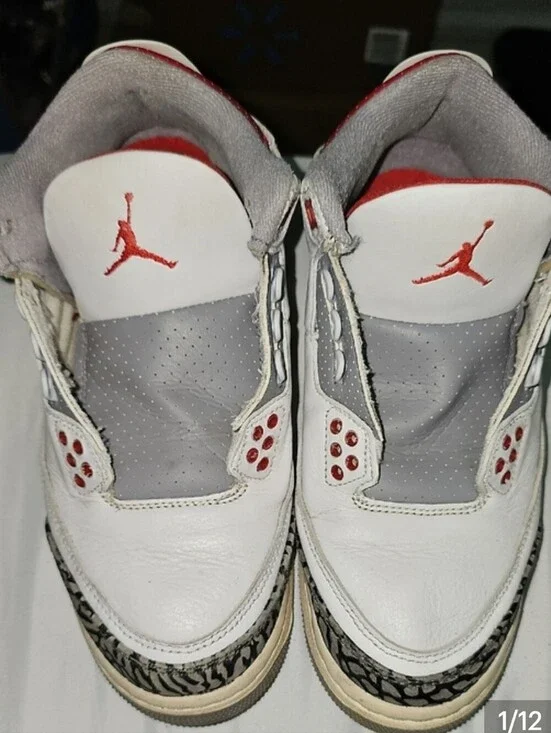 Jordan Men’s White/Gray/Red Retro Sneakers