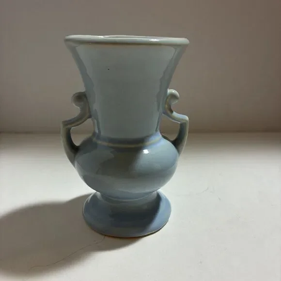 Vtg Baby Blue SHAWNEE 2 Handle Pedestal Vase 5