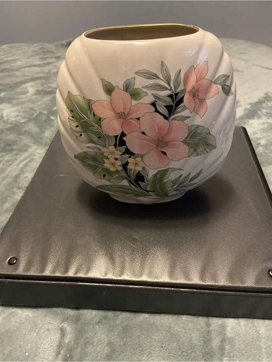 White Ceramic Floral Vase with Pink Flowers