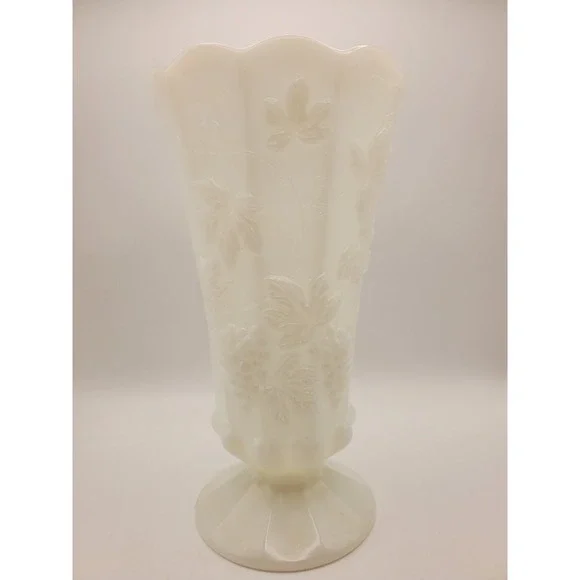 Vintage 1950s Westmoreland White Milk Glass 