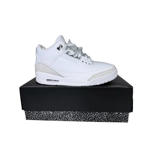 Air Jordan 3 Pure Money White Leather Size 10.5 CT8532-111 Mid Top Sneaker