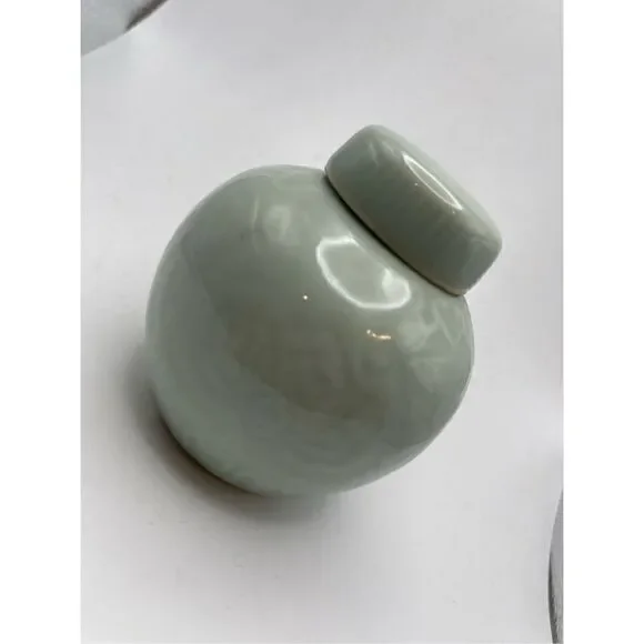 Ginger Jar small green