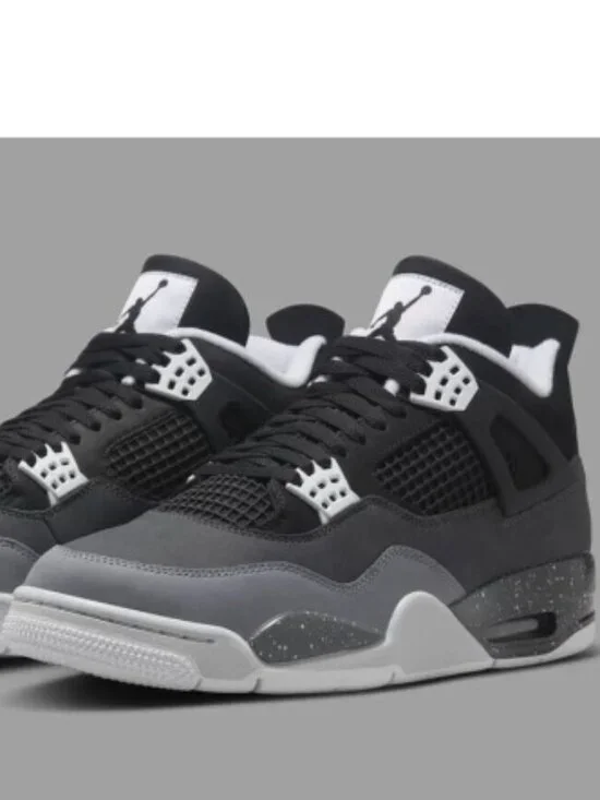 Jordan Mens Air Jordan 4 Retro Fear Shoes