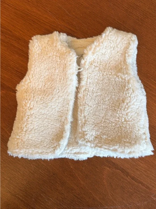 Kids Cream Faux Shearling Vest - Cozy Layering Vest