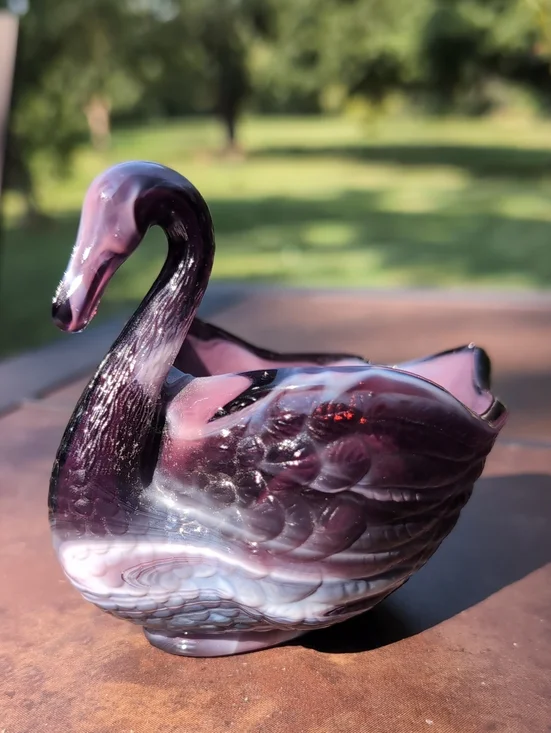 Vintage Imperial Glass Purple (or amethyst) Slag Glass Swan Trinket Dish.