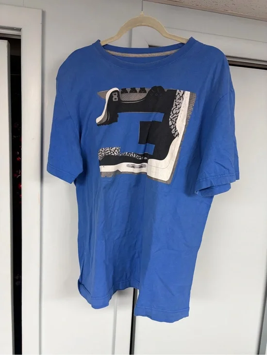 Air Jordan retro 3 edition sneakers graphic design logo athletic shirt size xl
