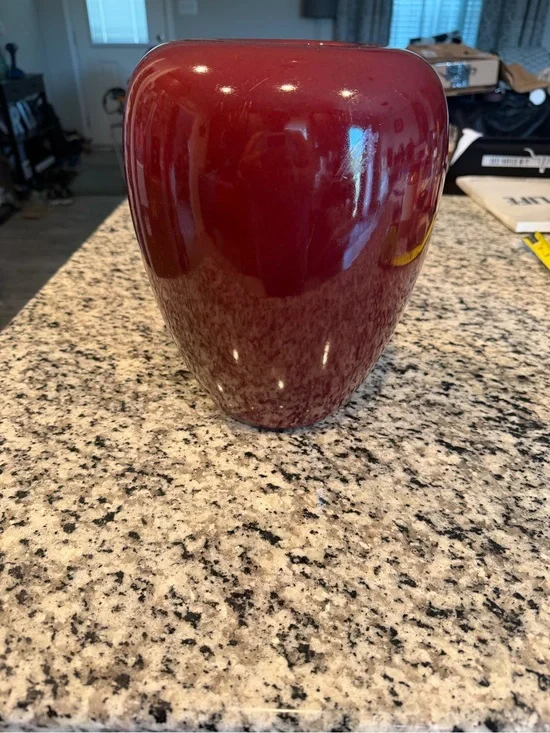 Vintage Chinese Red Oxblood Vase