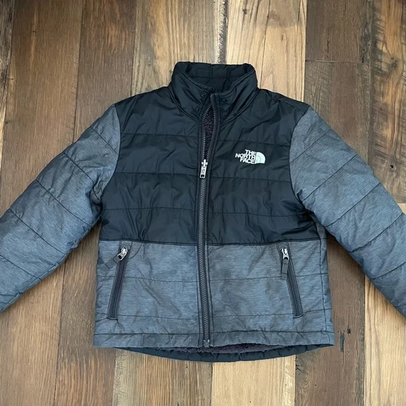 The North Face reversible jacket coat boy 7-8