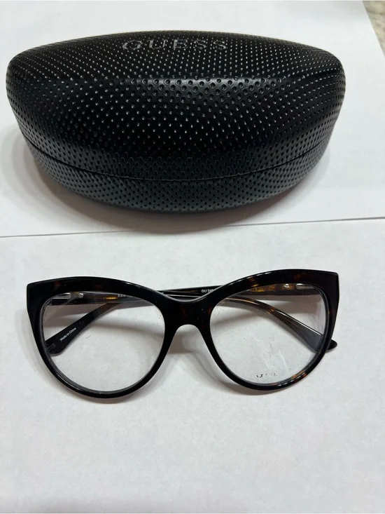 Guess 2464 Tortoiseshell Cat-Eye Glasses in Black-Brown
