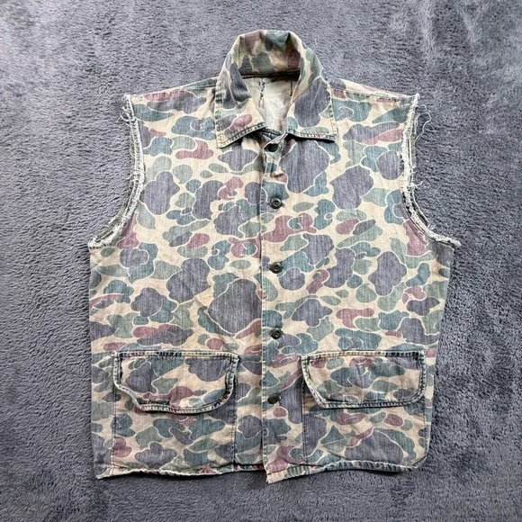 Vintage Military Button Up Shirt Mens XL Camo Good Cut Off Sleeveless Faded