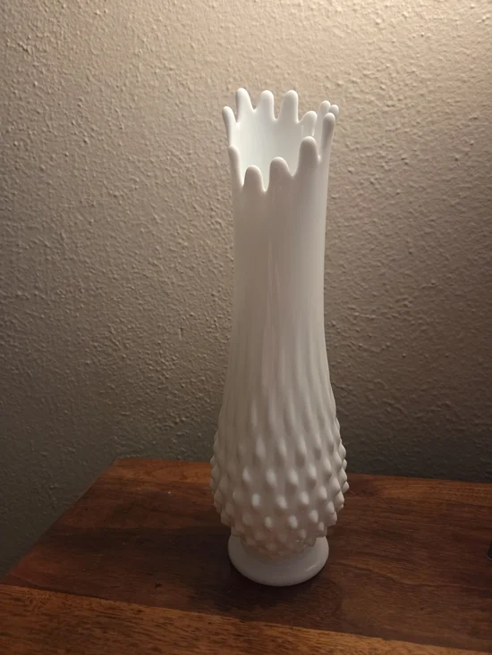 White Decorative Hobnail Milk Glass Swung Vase MCM Vintage 11