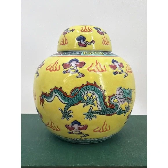 Vtg Chinese Imperial Yellow Dragon Ginger Jar Porcelain Hong Kong Decorated 5