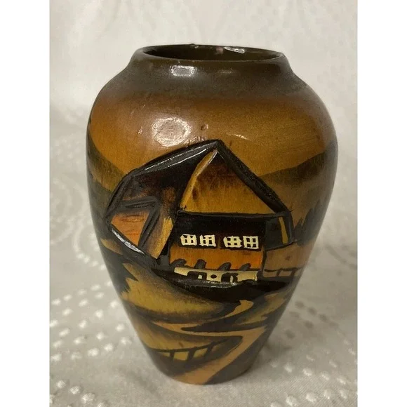 Wood Carved Signed Handarbeit German Chalet Vase 3D Picture