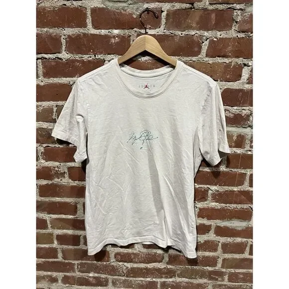Jordan Brand Mens Tan Short Sleeve Graphic T-shirt Size Small