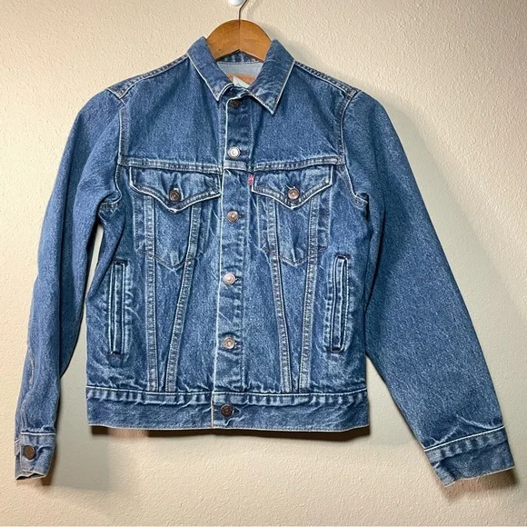 Vintage Boy/Girl Levi’s  Medium Wash Denim Jean Jacket Size‎ 16 Made In U.S.A