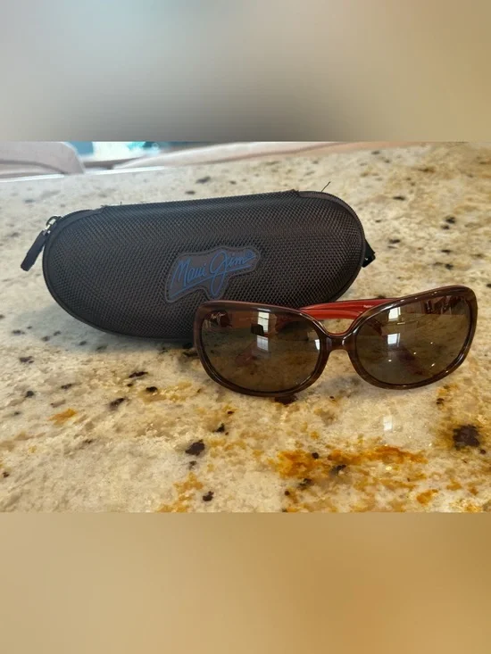 Maui Jim Sunglasses Rainbow 🌈 Falls Dusty Rose Polarized Lenses w Case Like New