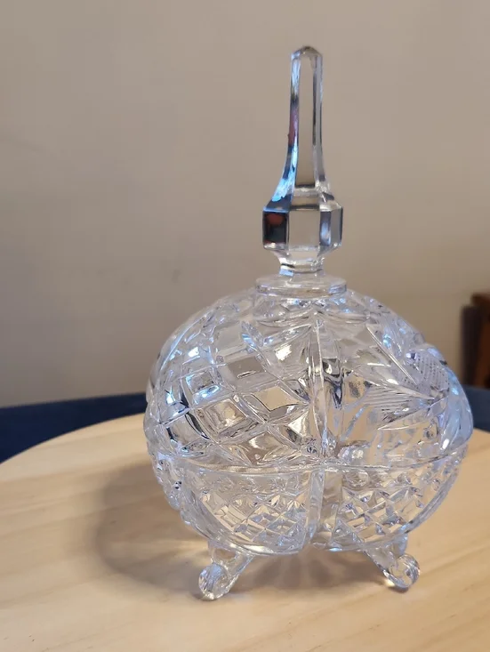 Vintage  Cut Crystal Covered Candy Dish - Clear 8.5